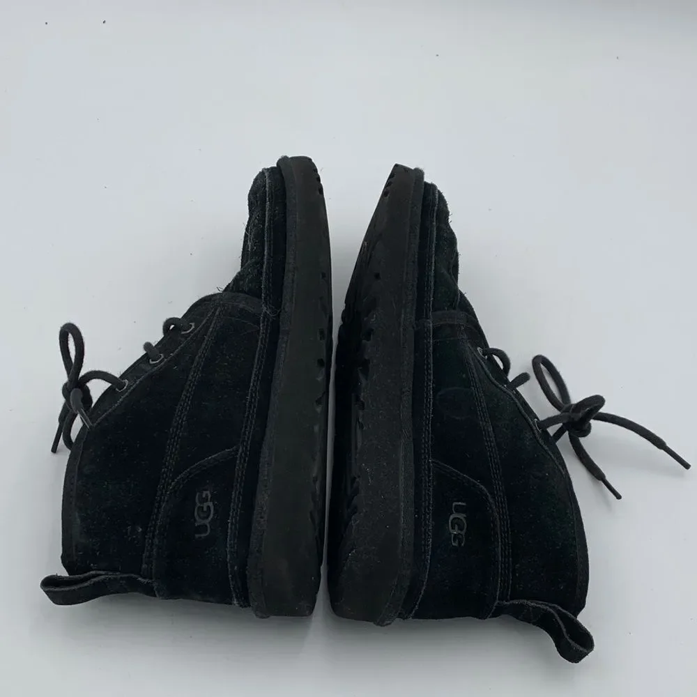 UGG Neumel Men’s Black Suede Lace-Up Chukka Boots size 11